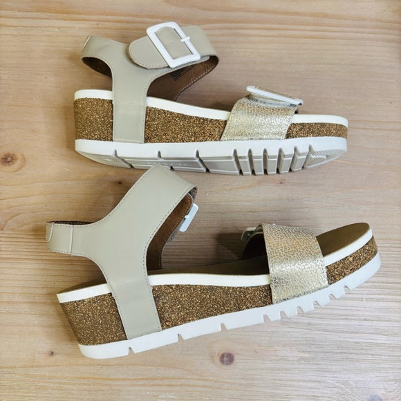 Josef Seibel Women's Quinn02 Leather Buckle Detail Wedge Sandals Size 40 or 9 - Picture 4 of 10